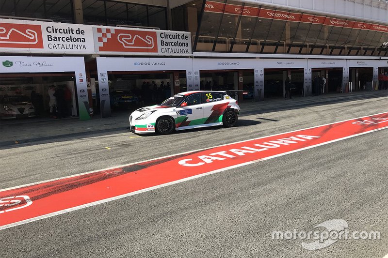Ma Qing Ua, Team Mulsanne Alfa Romeo Giulietta TCR