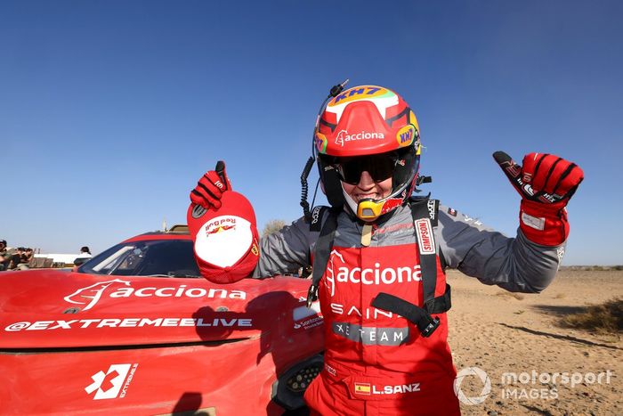 Laia Sanz, Sainz XE Team, 1st position, celebrates after the race