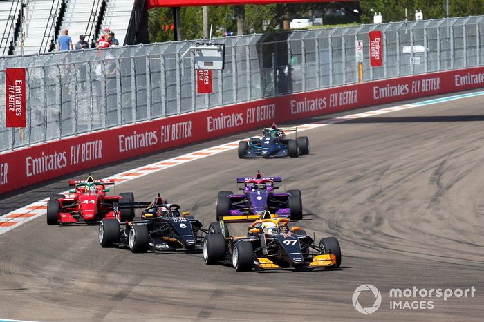 Bruna Tomaselli, Racing X.