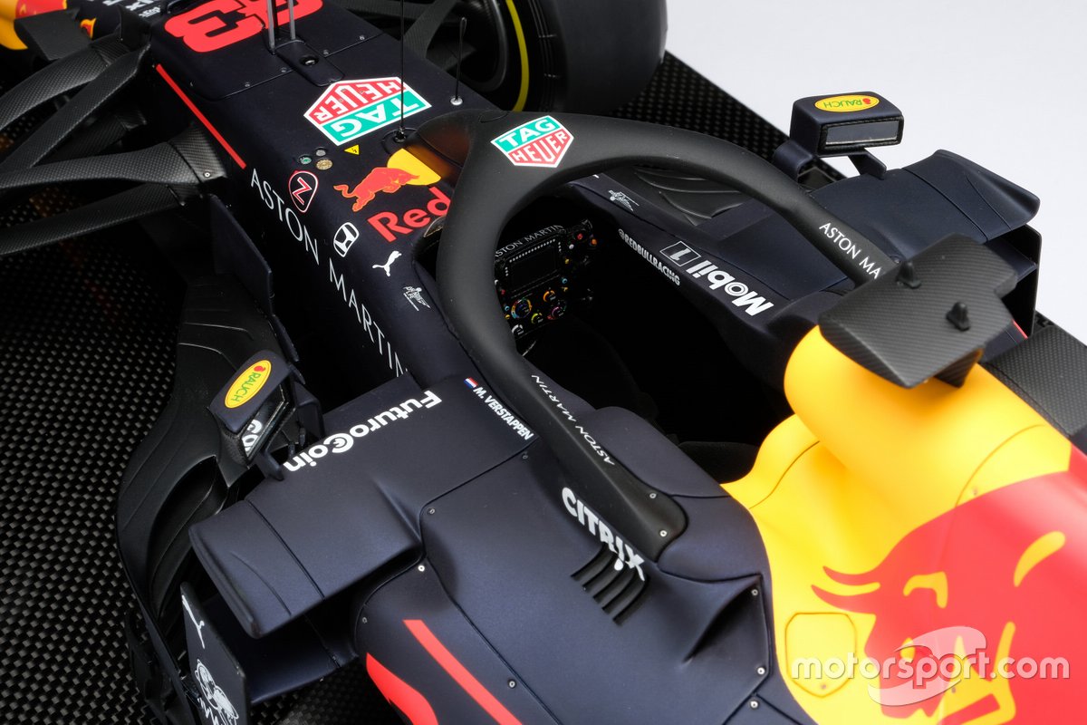 Aston Martin Red Bull Racing RB15 van Amalgam, schaal 1:8