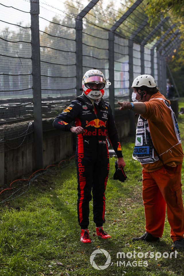 Макс Ферстаппен, Red Bull Racing. после схода