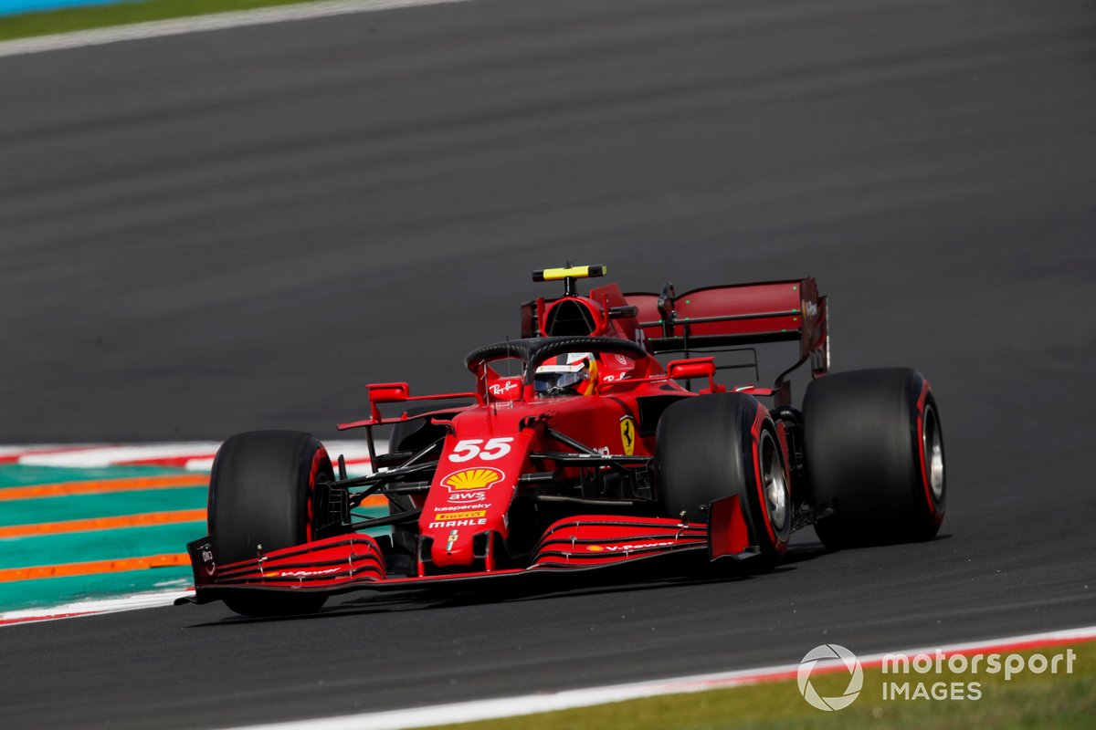 Carlos Sainz Jr, Ferrari SF21