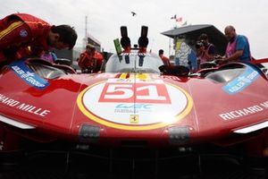 #51 AF Corse Ferrari 499P: Alessandro Pier Guidi, James Calado, Antonio Giovinazzi