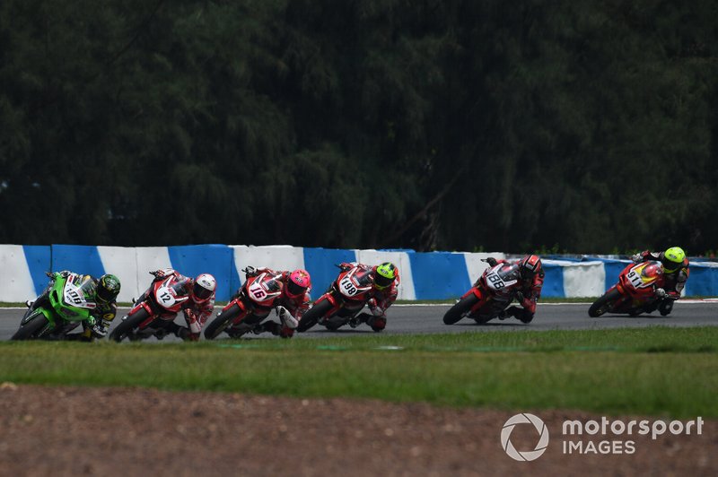 Race action AP250 class