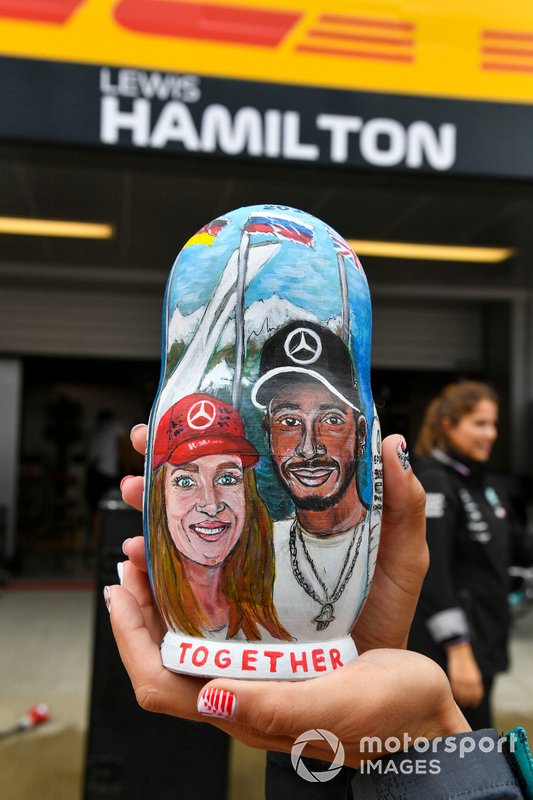 A fan with Lewis Hamilton, Mercedes AMG F1 Matryoshka doll
