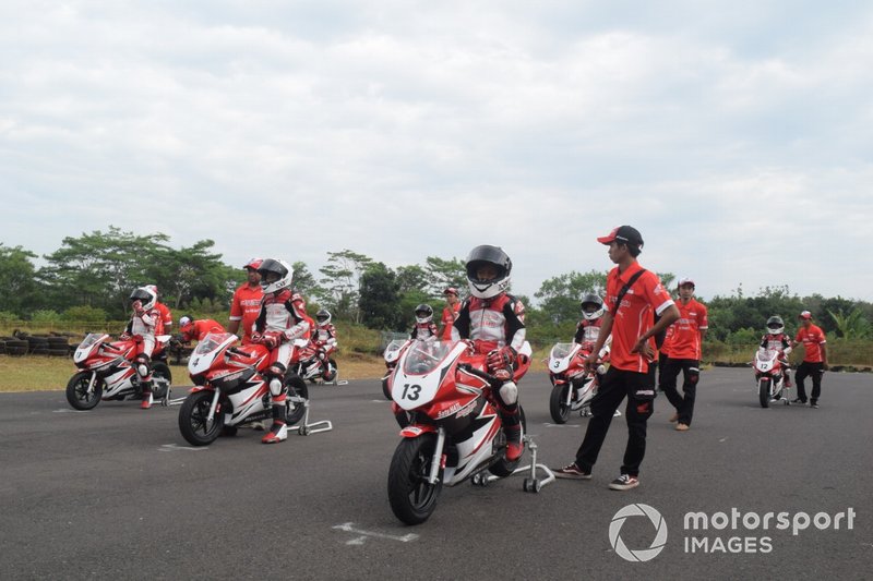 Program pelatihan Batch I Astra Honda Racing School (AHRS)