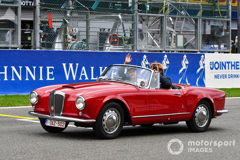 Kevin Magnussen, Lancia Aurelia B24 Convertible