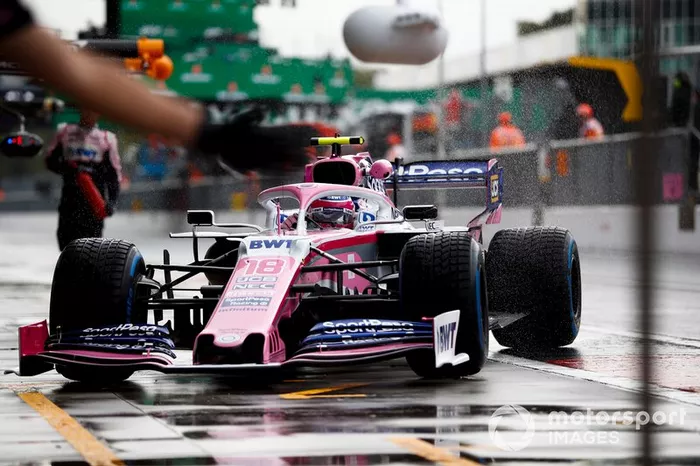 Lance Stroll, Racing Point RP19, ai box durante le prove
