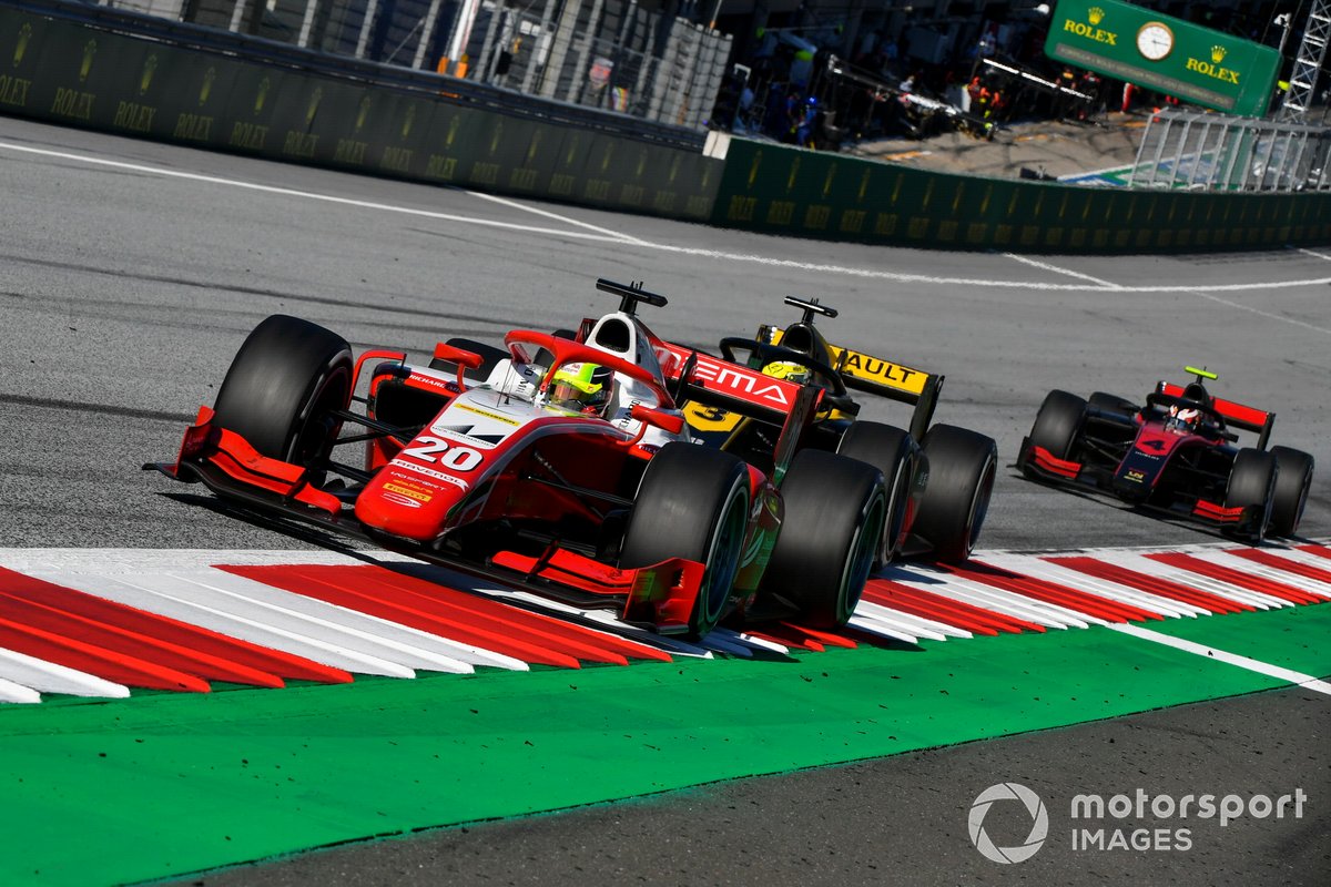 Mick Schumacher, Prema Racing, e Callum Ilott, UNI-Virtuosi