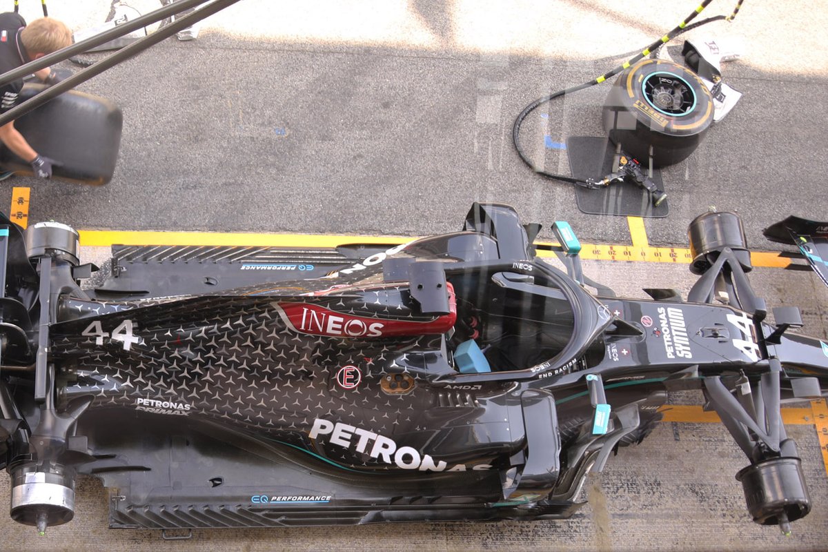 Vista superior del Mercedes F1 W11