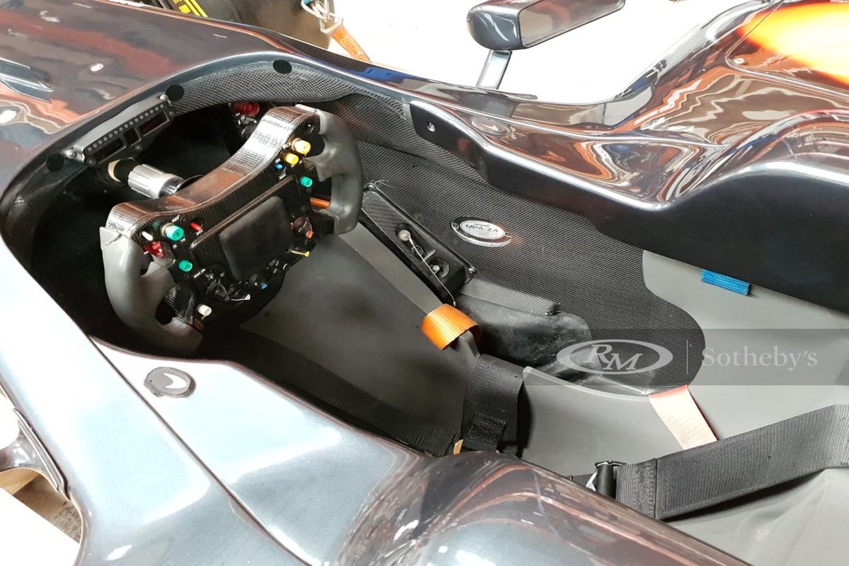 McLaren MP24-2