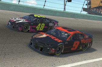Chase Elliott, Jimmie Johnson