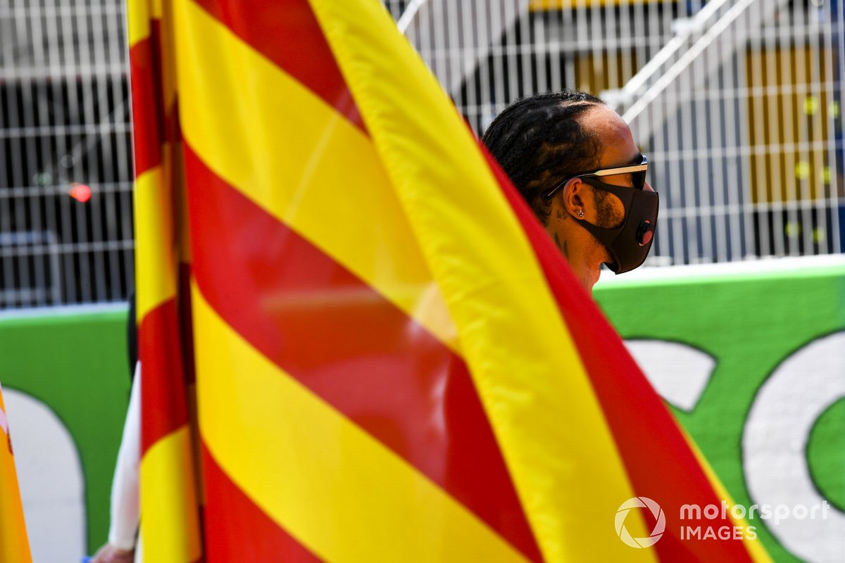 Lewis Hamilton, Mercedes-AMG Petronas F1 sulla griglia di partenza
