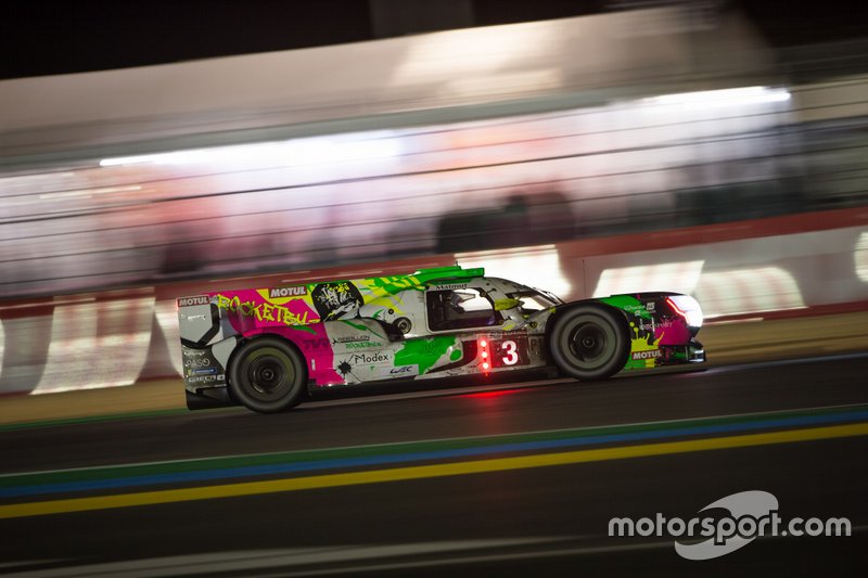 #3 Rebellion Racing Rebellion R-13: Nathanael Berthon, Gustavo Menezes, Thomas Laurent