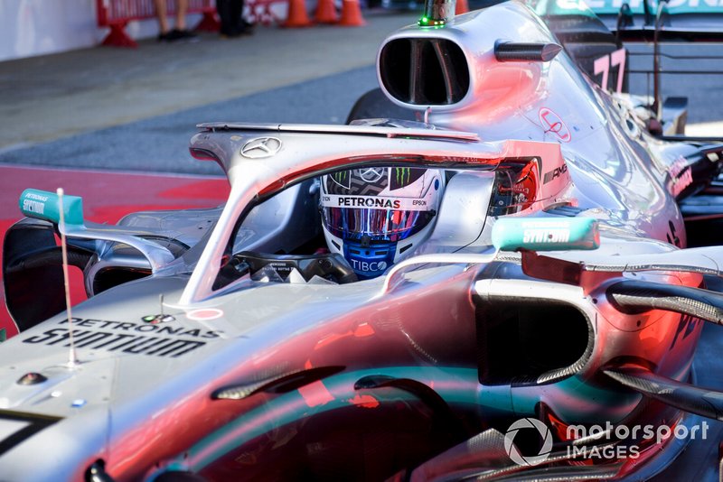 Valtteri Bottas y Mercedes AMG W10 entran en Parc Ferme