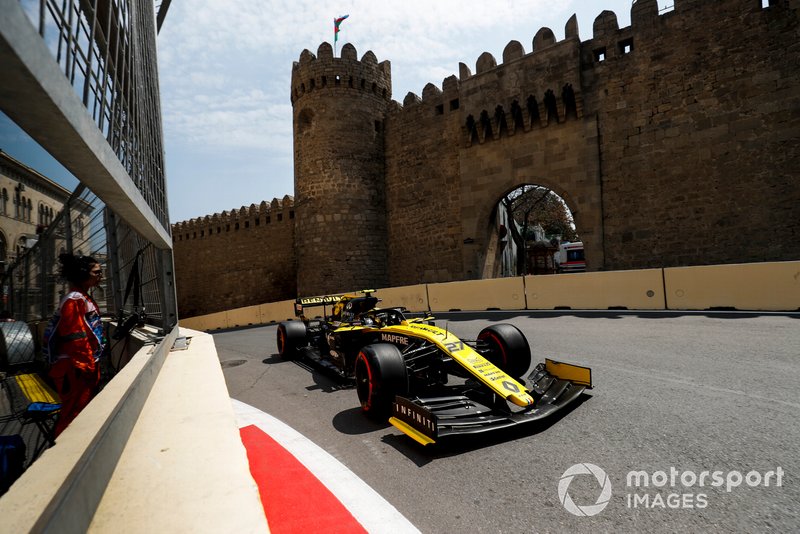 Nico Hulkenberg, Renault R.S. 19