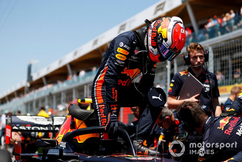 Pierre Gasly, Red Bull Racing, on the grid