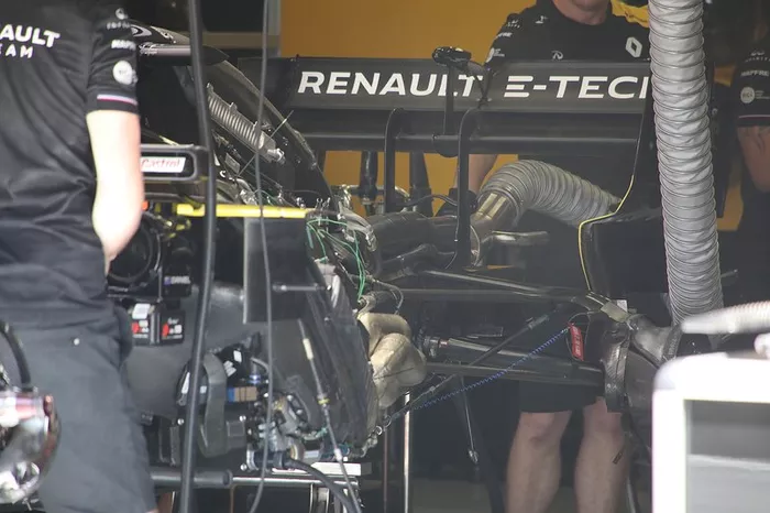 El motor del Renault R.S. 19