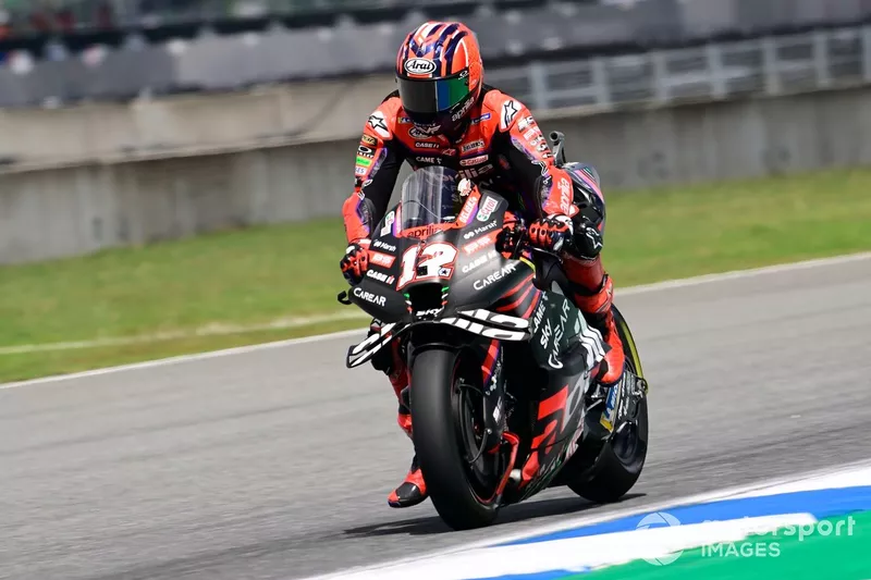 Maverick Vinales, Aprilia Racing Team