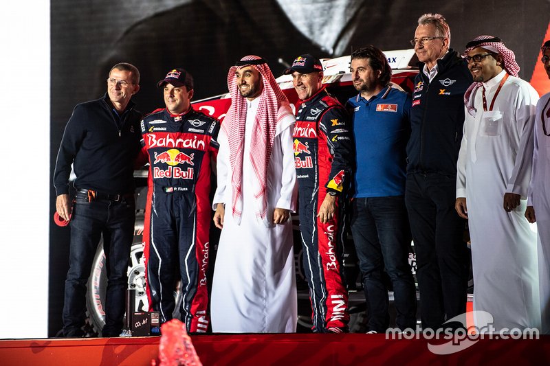 #302 JCW X-Raid Team: Stephane Peterhansel, Paulo Fiuza