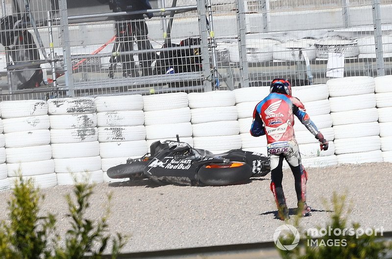 Stefan Bradl, Honda Racing after crash