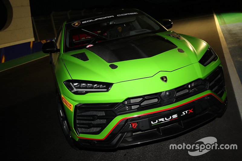 Lamborghini Urus ST-X
