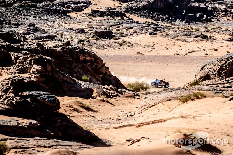#300 Toyota Gazoo Racing: Nasser Al-Attiyah, Matthieu Baumel