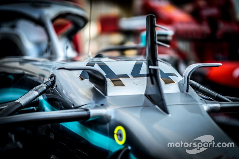 Mercedes AMG F1 W10
