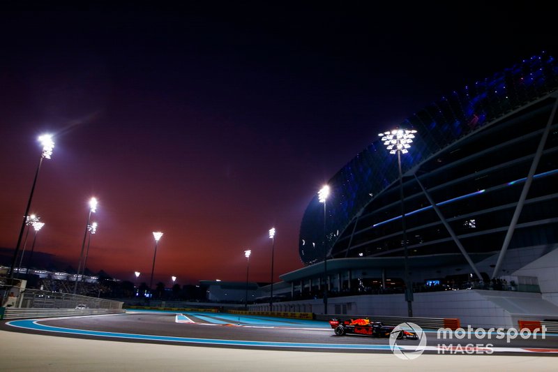 Alexander Albon, Red Bull RB15