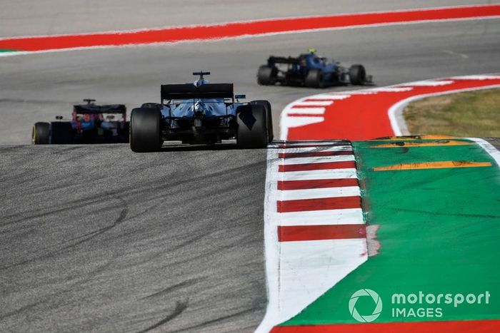 Max Verstappen, Red Bull Racing RB15, Lewis Hamilton, Mercedes AMG F1 W10