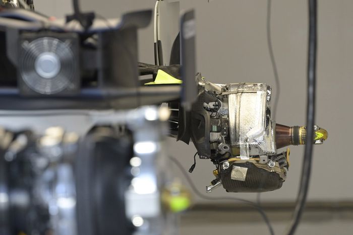 Detalle del freno trasero del AlphaTauri AT02