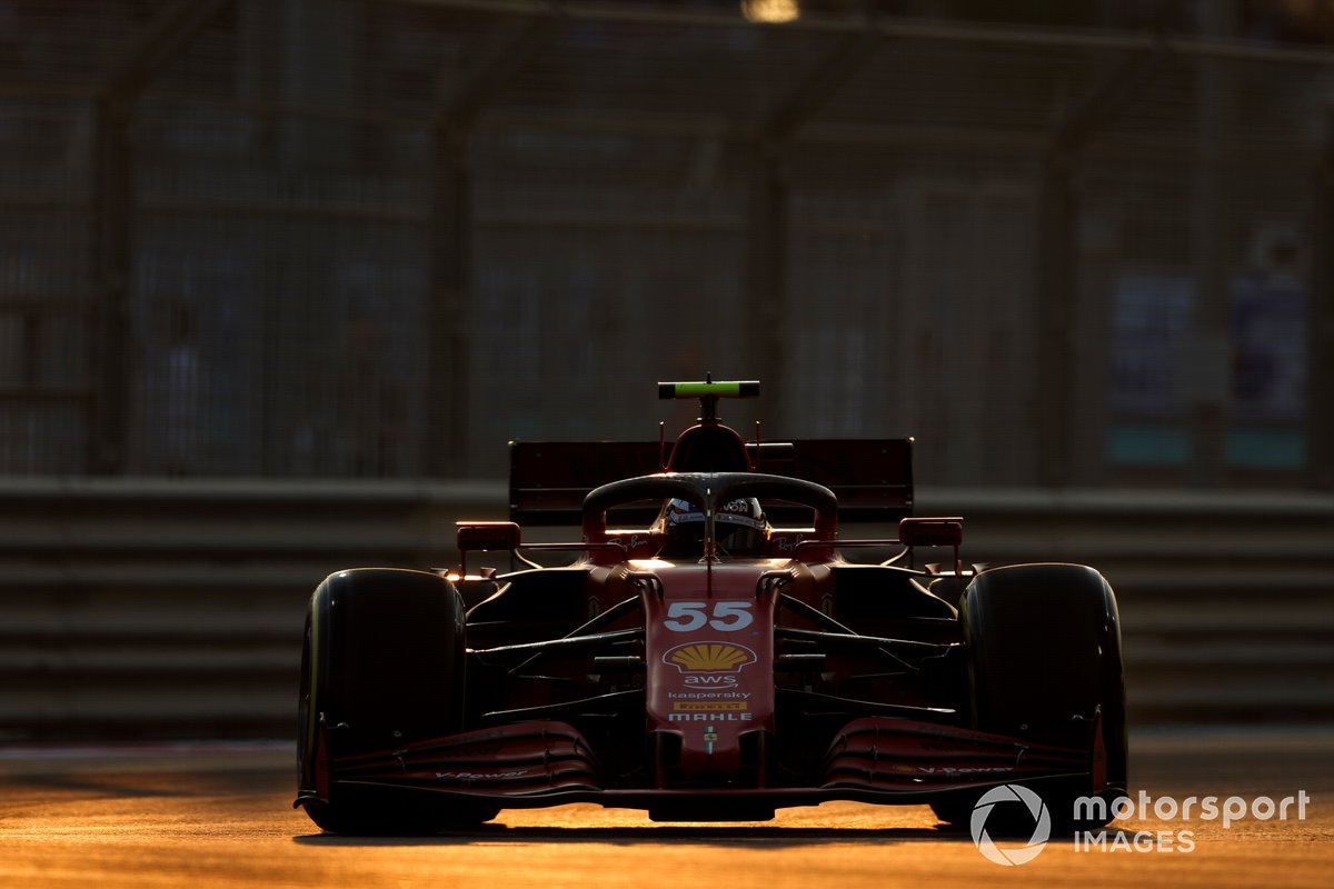 Carlos Sainz Jr, Ferrari SF21