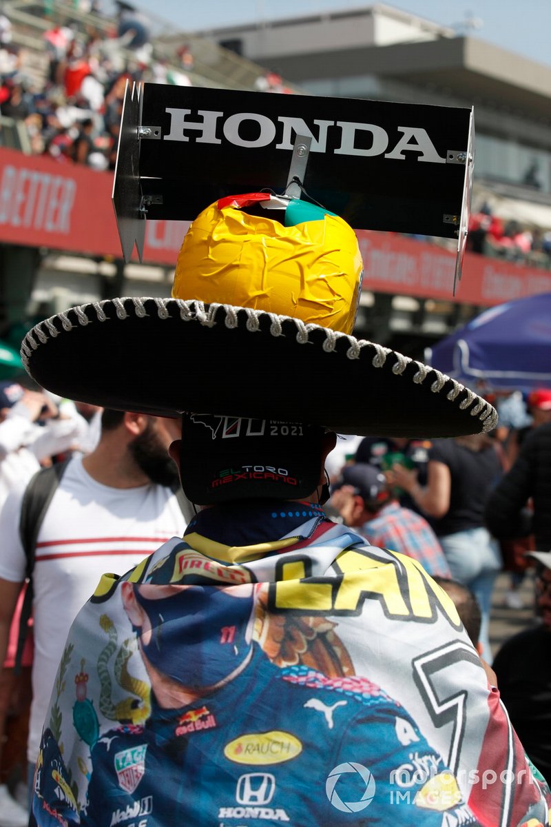 Un fan de Sergio Pérez, Red Bull Racing