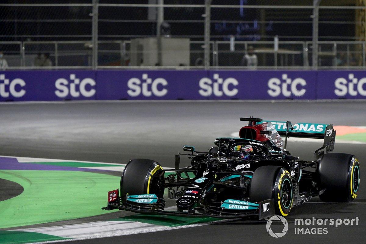 Lewis Hamilton, Mercedes W12