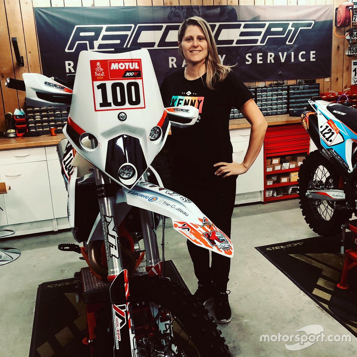 #100 Audrey Rossat