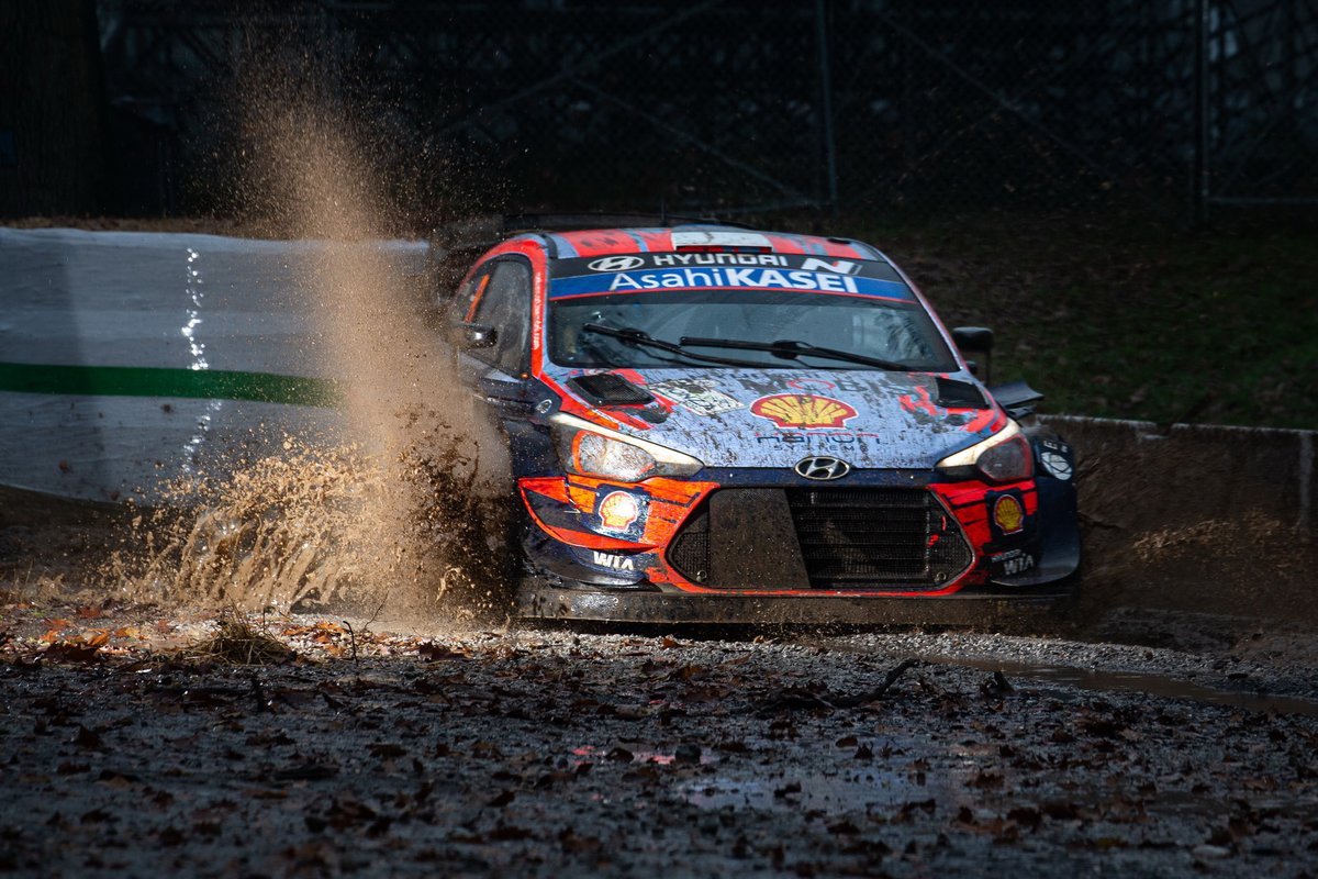 Ott Tänak, Martin Järveoja, Hyundai Motorsport Hyundai i20 Coupe WRC