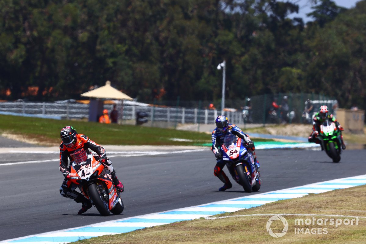 Scott Redding, Aruba.It Racing - Ducati, Toprak Razgatlioglu, PATA Yamaha WorldSBK Team, Jonathan Rea, Kawasaki Racing Team WorldSBK
