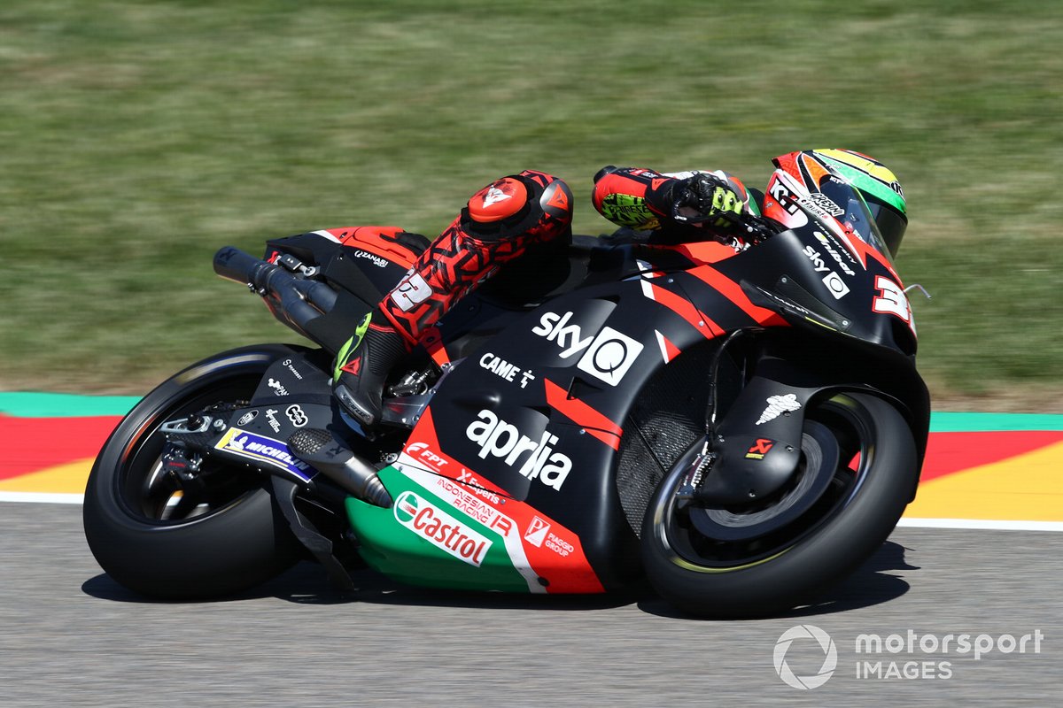Lorenzo Savadori, Aprilia Racing Team Gresini
