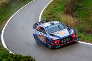 Thierry Neuville, Nicolas Gilsoul, Hyundai Motorsport Hyundai i20 Coupe WRC