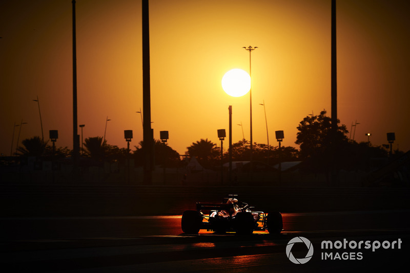 Lewis Hamilton, Mercedes AMG F1 W09 EQ Power+