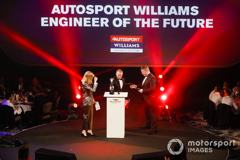 Nicki Shields, Paddy Lowe ve David Croft