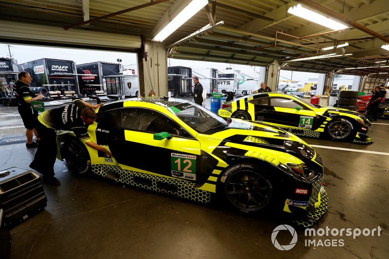 #12 AIM Vasser Sullivan Lexus RC F GT3, GTD: Frank Montecalvo, Townsend Bell, Aaron Telitz, Jeff Segal, #14 AIM Vasser Sullivan Lexus RC F GT3, GTD: Richard Heistand, Jack Hawksworth, Austin Cindric, Nick Cassidy, garage
