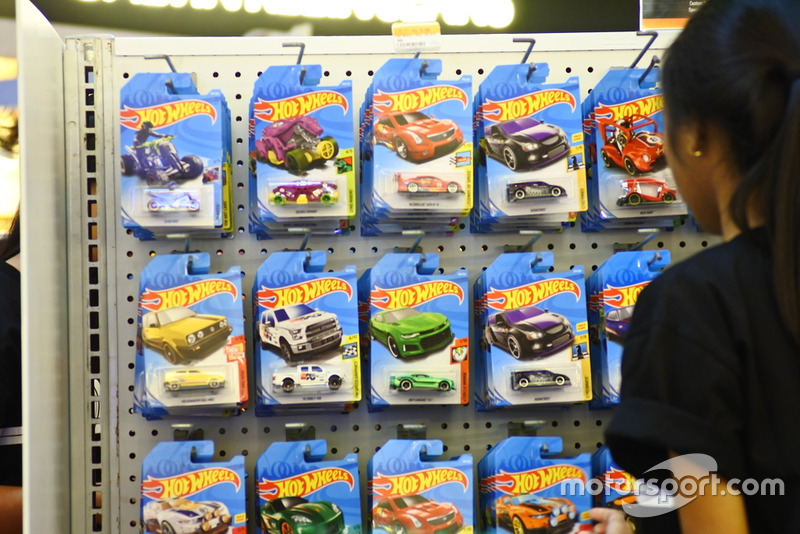 Bazar Hot Wheels