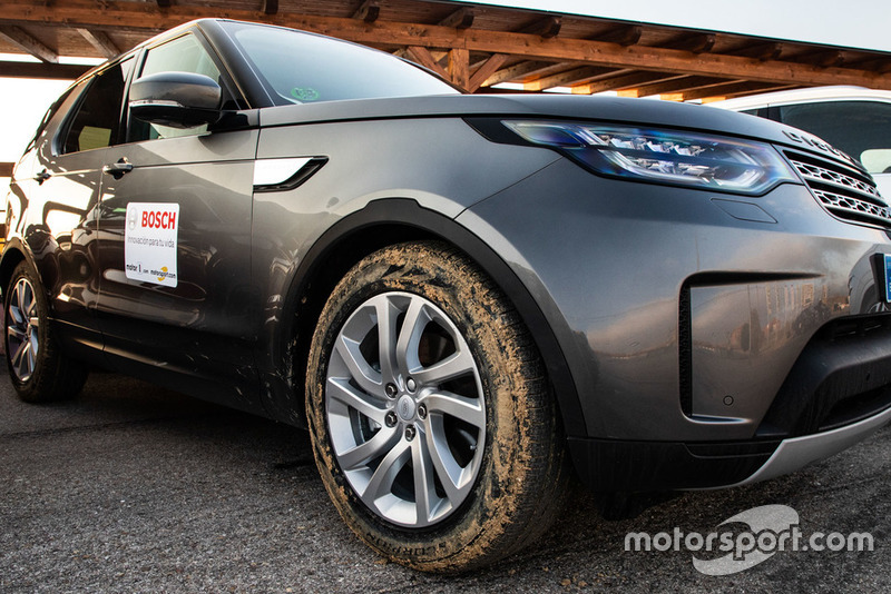 II Curso de Conducción y Nuevas Tecnologías BOSCH - Motor1.com España - Motorsport.com