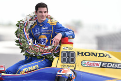 Race winner Alexander Rossi, Herta - Andretti Autosport Honda