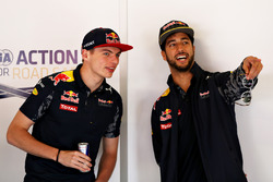 Max Verstappen, Red Bull Racing e Daniel Ricciardo, Red Bull Racing