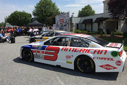 Austin Dillon throwback scheme for Darlington