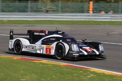 #1 Porsche Team Porsche 919 Hybrid: Timo Bernhard, Mark Webber, Brendon Hartley