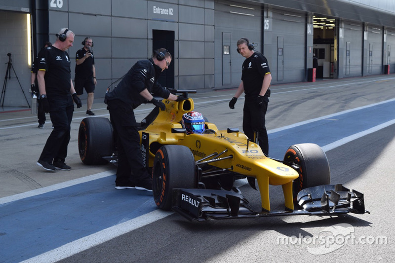 Nicholas Latifi, Renault F1 Team