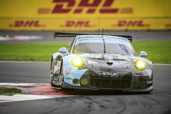 #77 Dempsey Proton Competition Porsche 911 RSR: Richard Lietz, Michael Christensen